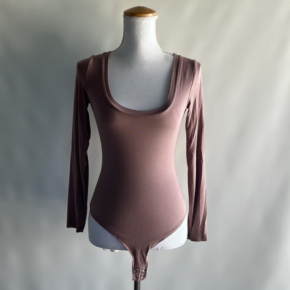 Dynamite Tops - Dynamite Modal Long Sleeved Bodysuit - sz S